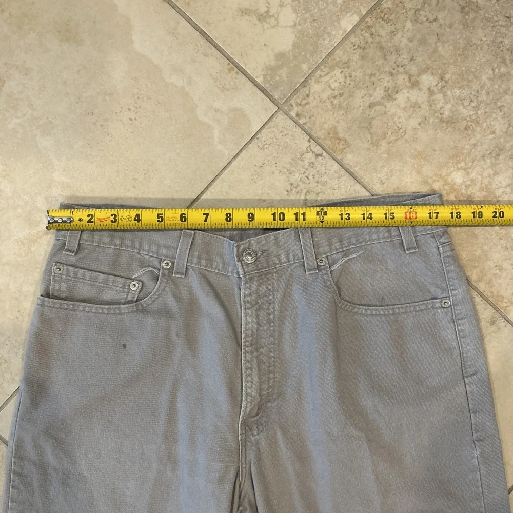 Vintage Levis 550 Jeans Men 36x34 Light Grey Denim USA Y2k Relax Fit Tapered Leg - Picture 7 of 12